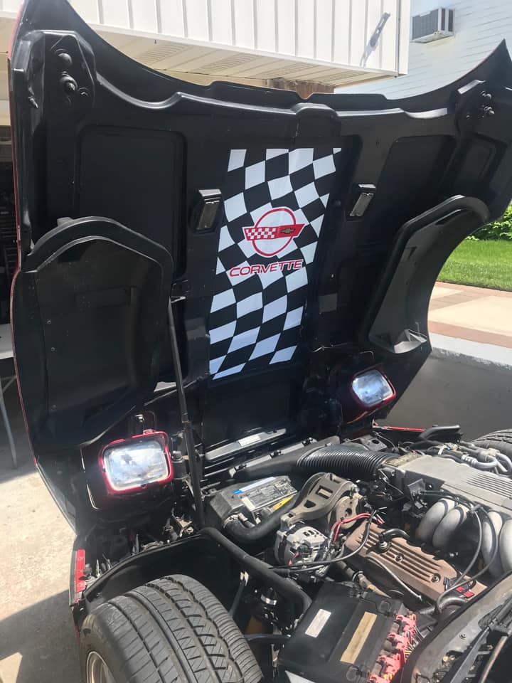 CORVETTE C4 UNDER HOOD DECAL Vellosvinyl